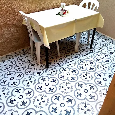 Yasin 公寓式酒店